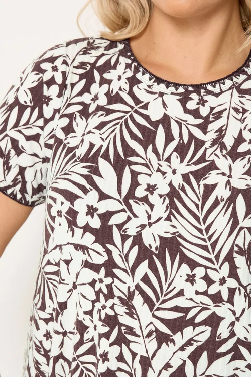 Yours Curve Brown Leaf Contrast Stitch Swing T-Shirt - 26-28 Image 4