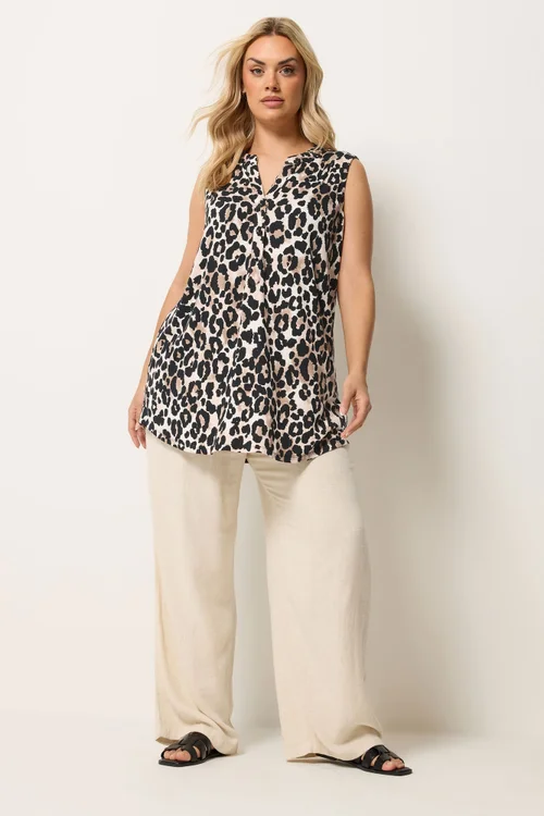 Yours Curve Black Leopard Print Blouse - 16 Image 3