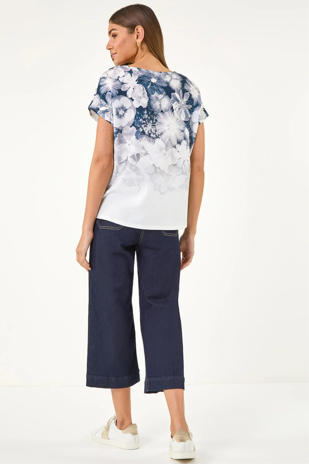 Roman Grey Floral Print Embellished T-Shirt - 12 Image 3