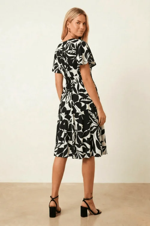 Style Cheat Mono Midi Black Floral Dress - 16 Image 4