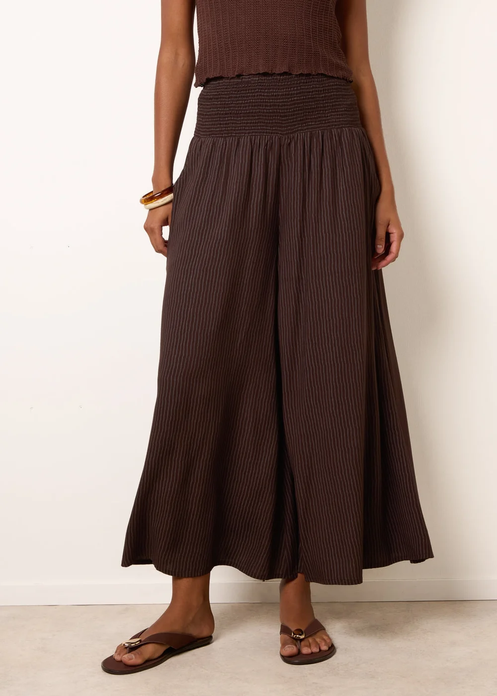 Blue Vanilla Brown Wide Leg Shirred Waist Wavy Trousers - L/XL Image 2