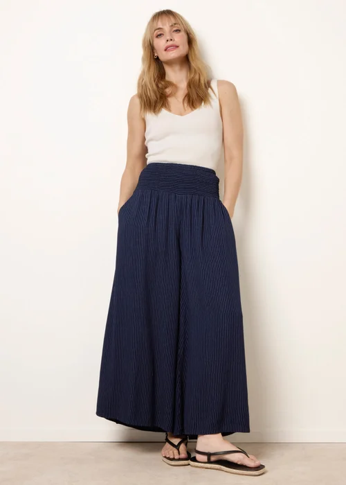 Blue Vanilla Navy Wide Leg Shirred Waist Wavy Trousers - S/M Image 1