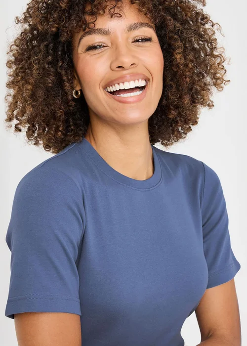 Cotton Traders Storm Blue Short Sleeve Crew Neck Base Layer Top - L Image 3
