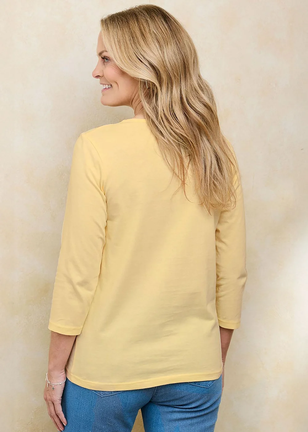 Cotton Traders Pale Yellow Ladies 3/4 Sleeve Scoop Neck Printed Top - 16 Image 4
