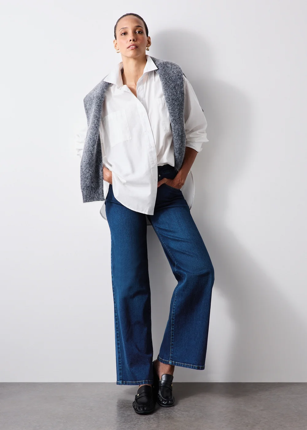 Blue Dark Wash Stretch Straight Leg Jeans - 24/L29 Image 4