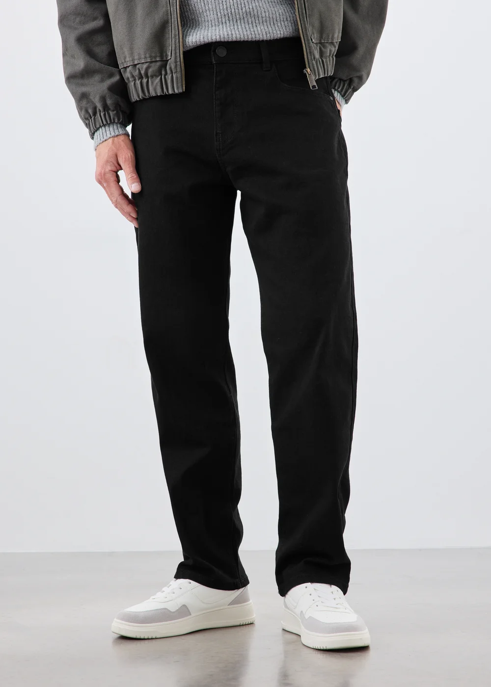 Black Straight Leg Jeans - 30 R Image 3