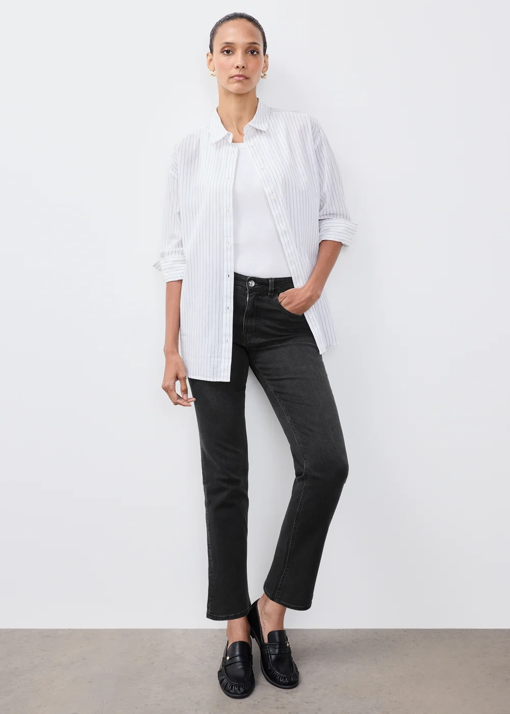 Black Wash Stretch Mid Rise Straight Leg Jeans - 8/L29 Image 1