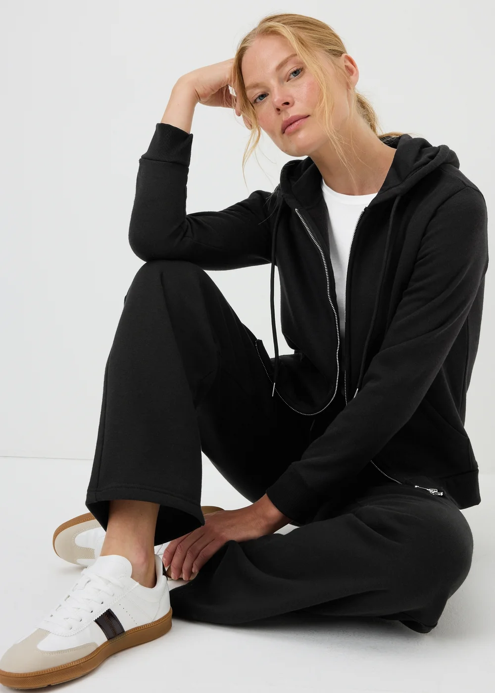 Black Essential Jogging Bottoms - XS Image 1
