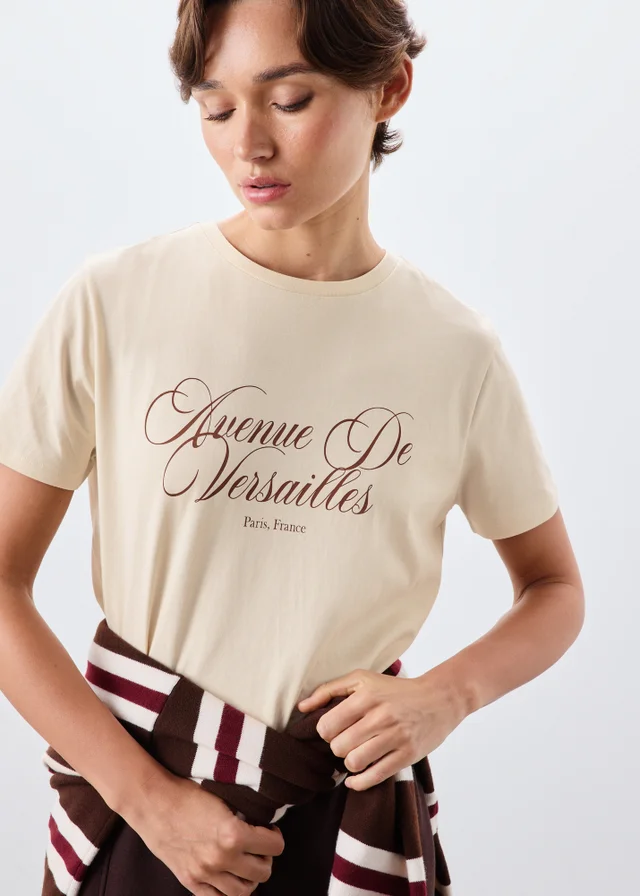 Cream Avenue Graphic T-Shirt