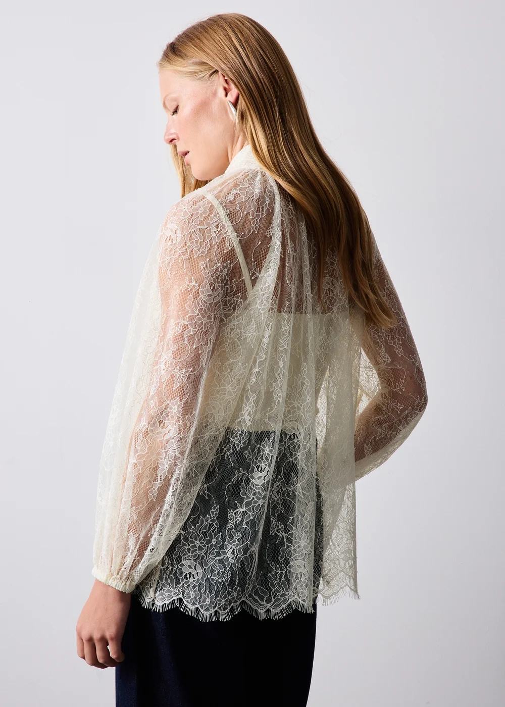 Cream Lace Tie Neck Blouse - 8 Image 4