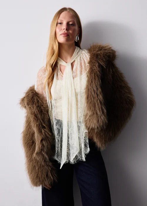 Cream Lace Tie Neck Blouse - 8 Image 2