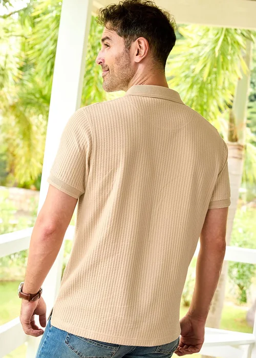 Cotton Traders Short Sleeve Sand Seersucker Polo Shirt - L Image 2