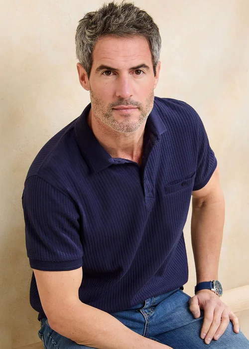 Cotton Traders Short Sleeve Dark Blue Seersucker Polo Shirt - M Image 1