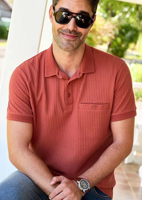 Cotton Traders Short Sleeve Red Seersucker Polo Shirt - 3XL Image 3