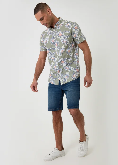 Threadbare Soft Green Cotton Floral Print Short Sleeve Shirt - XL Image 3