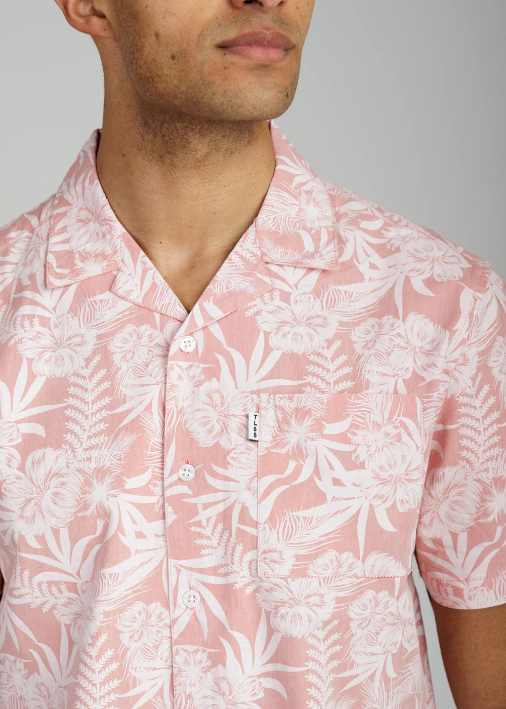 Tokyo Laundry Coral Cotton Short Sleeve Button-Up Tropical Print Shirt - M Image 4