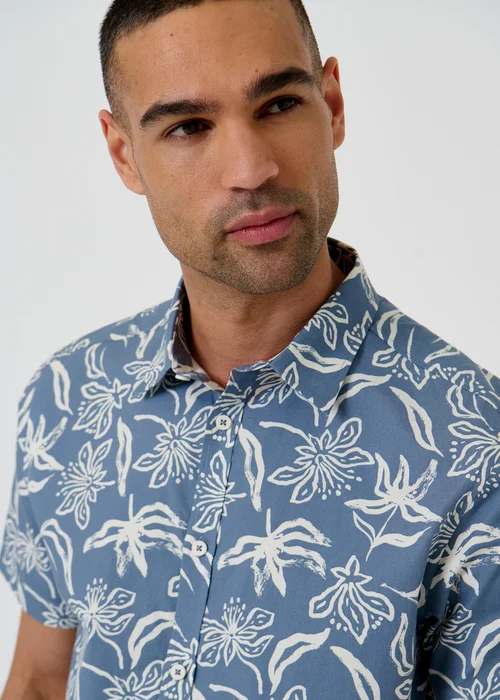Threadbare Blue Tropical Print Cotton Short Sleeve Shirt - M Image 4