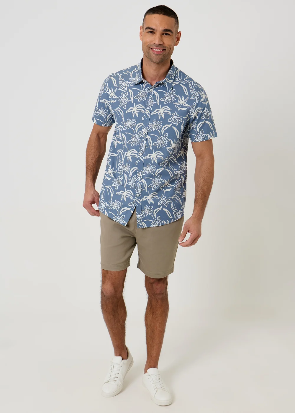 Threadbare Blue Tropical Print Cotton Short Sleeve Shirt - M Image 3