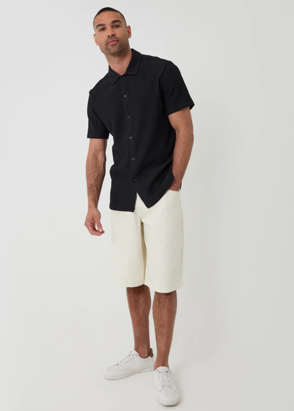 Threadbare Black Plisse Rib Short Sleeve Shirt - L Image 3
