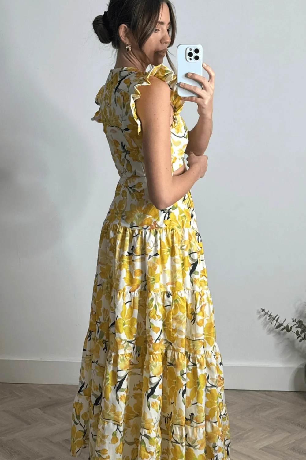Style Cheat Lemon Floral Indie Cut Out Frill Maxi Dress - 18 Image 2