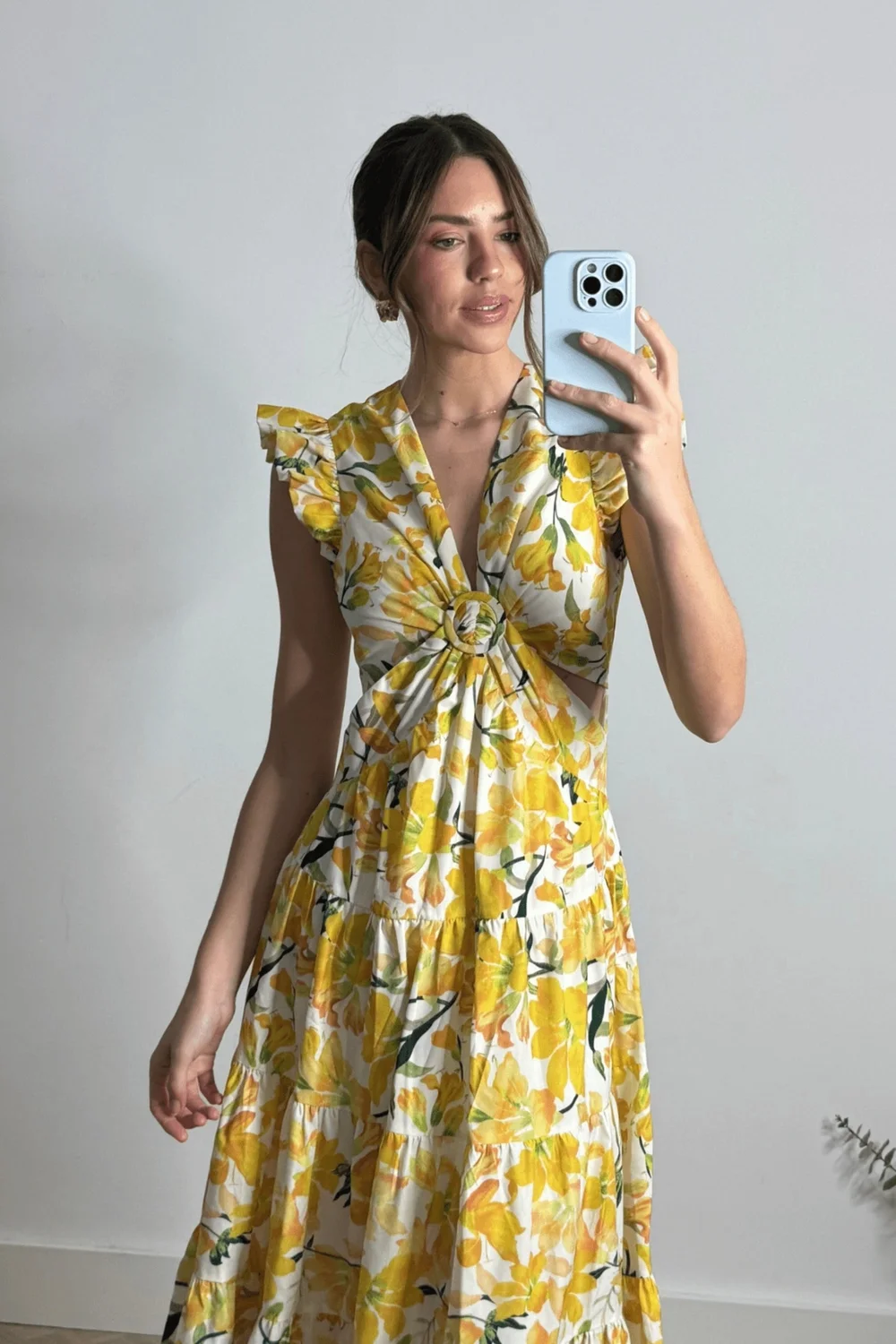Style Cheat Lemon Floral Indie Cut Out Frill Maxi Dress - 18 Image 4