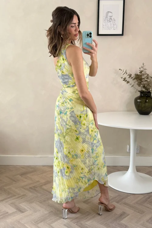 Style Cheat Yellow Floral Marley Asymmetric Pleated Maxi Dress - 12 Image 3