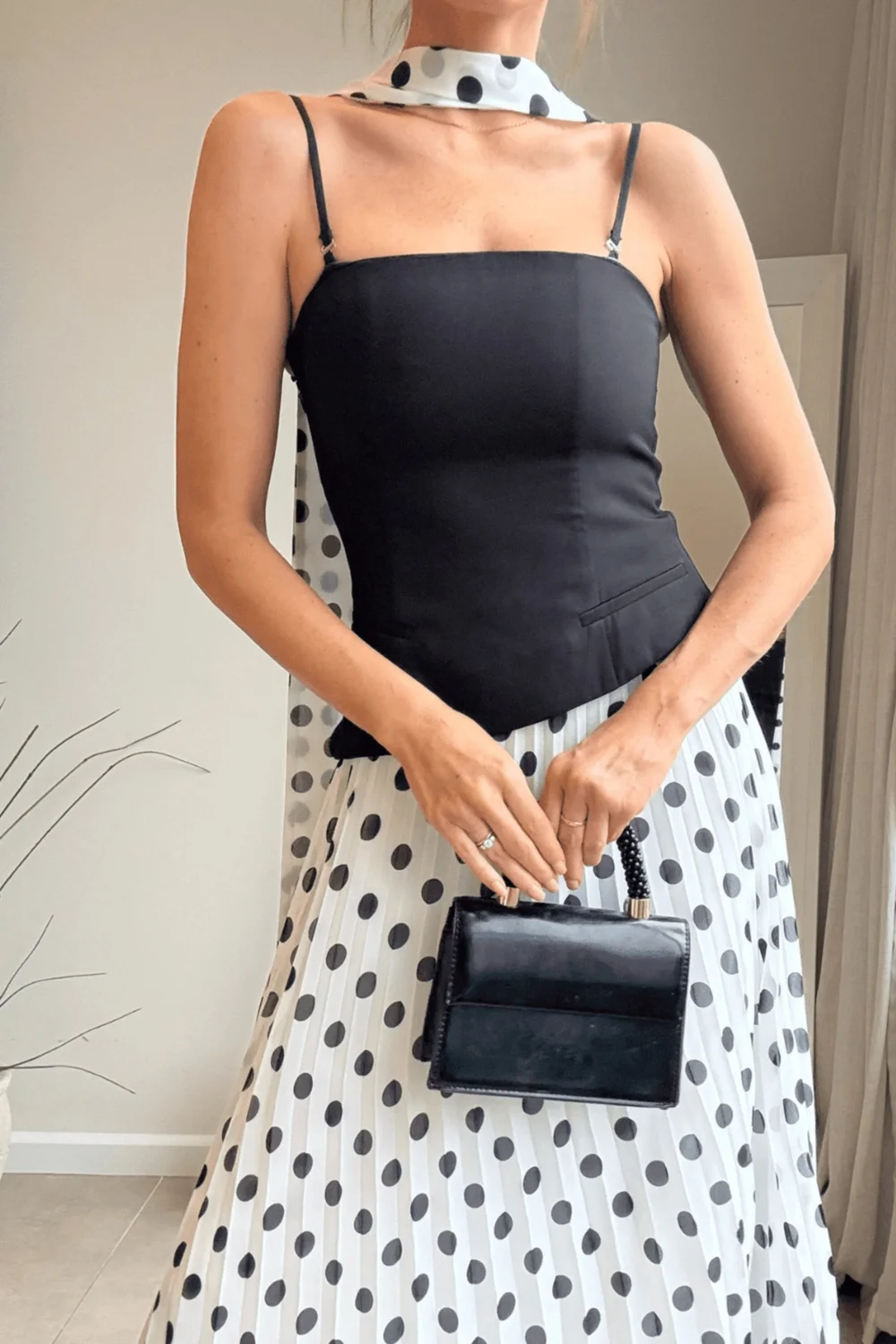 Style Cheat Black Mono Polka Dot Viola Scarf Bandeau Pleat Dress - 10 Image 5