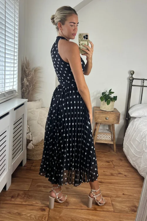 Style Cheat Black Mono Polka Dot Luisa Belted Pleated Maxi Dress - 18 Image 3