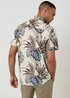 Threadbare Ecru Leaf Print Cotton Short Sleeve Shirt - M Image 2