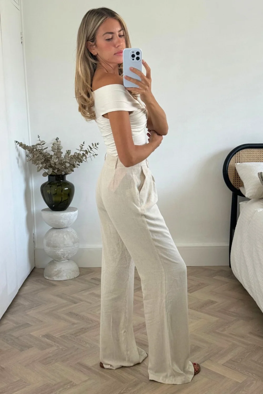 Style Cheat Claire Neutral Linen Straight Leg Trouser - 16 Image 4