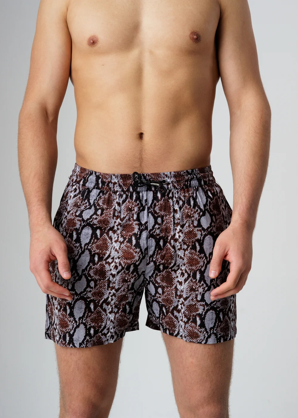 Influence Black Animal Print Elasticated Shorts - S Image 3