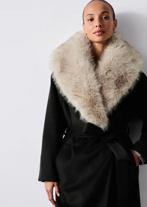 Black Faux Fur Collar Belted Coat - S Image 4