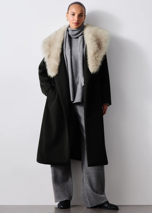 Black Faux Fur Collar Belted Coat