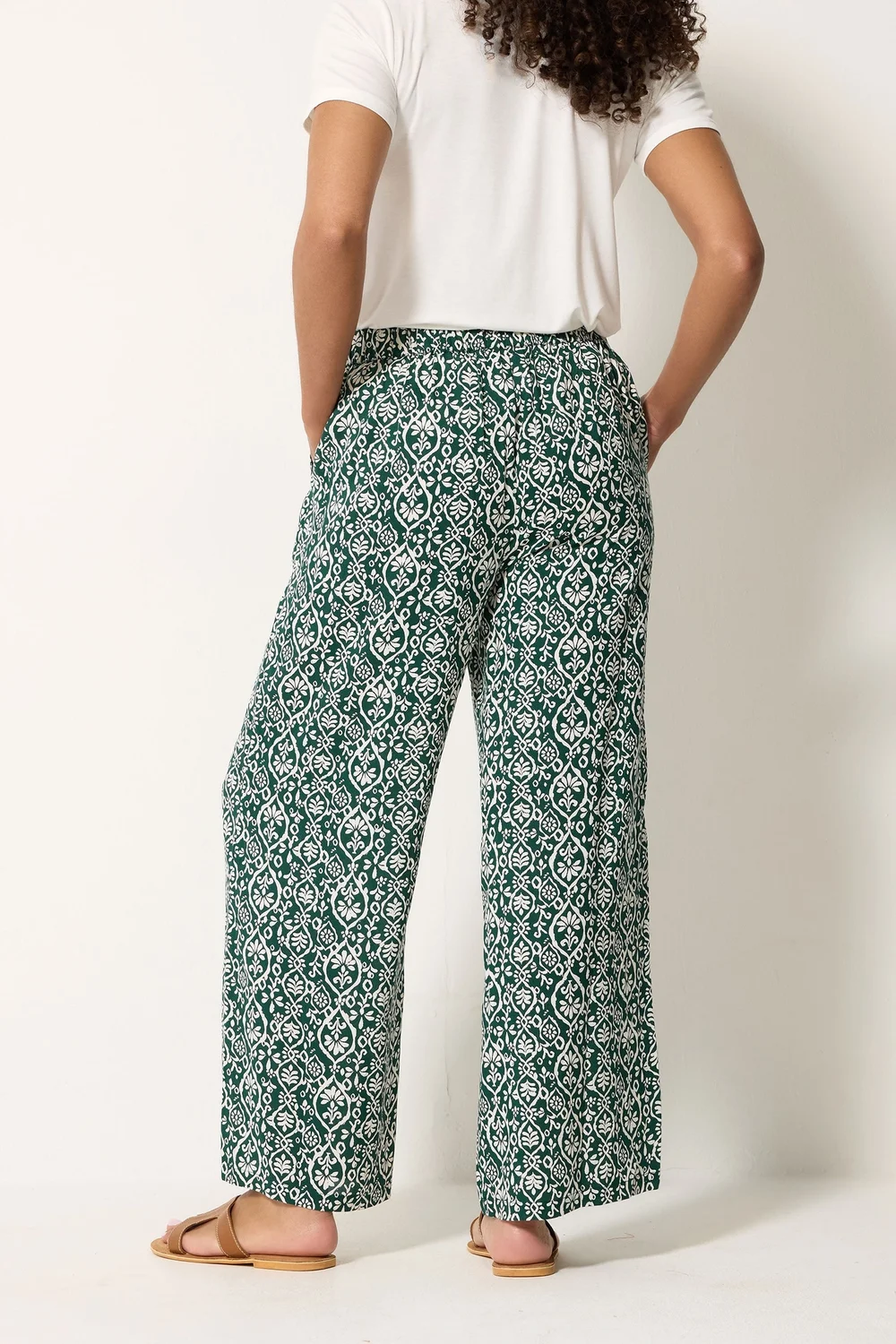M&Co Green Abstract Print Wide Leg Trousers - 8/L27 Image 3
