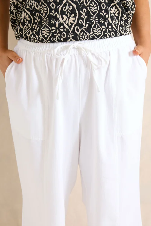 Evans Curve White Cropped Pull On Cotton Trousers - 22-24 Image 4