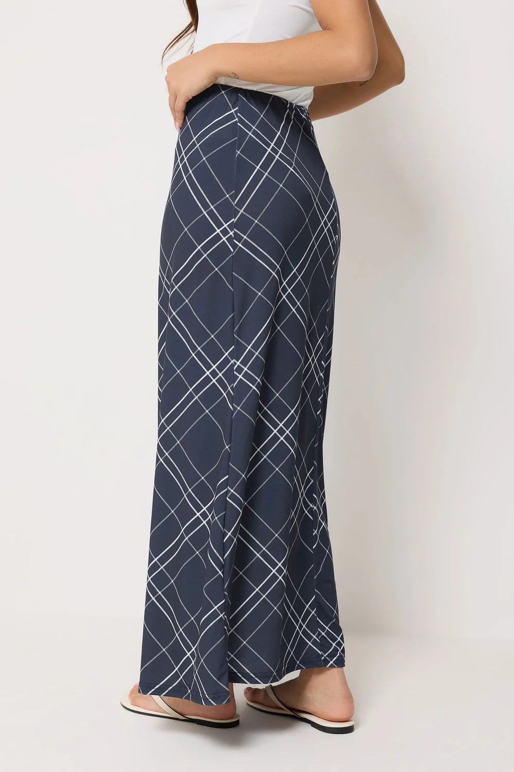 PixieGirl Petite Navy Blue Check Maxi Skirt - 10 Image 3