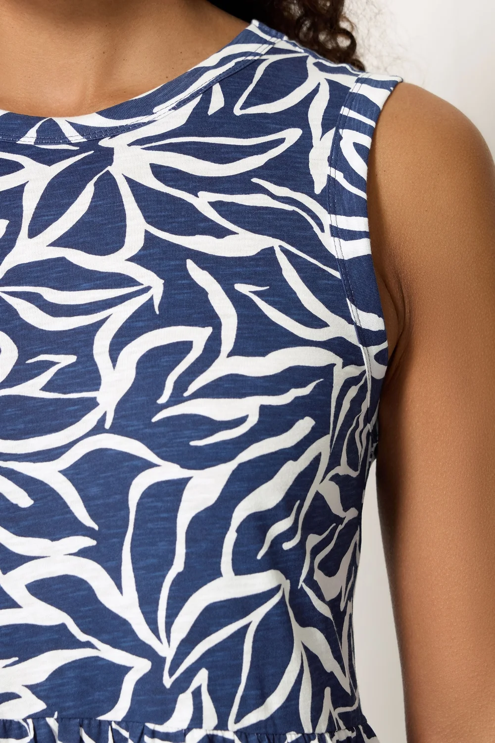 M&Co Navy Blue Abstract Print Cotton Tiered Maxi Dress - 16 Image 5
