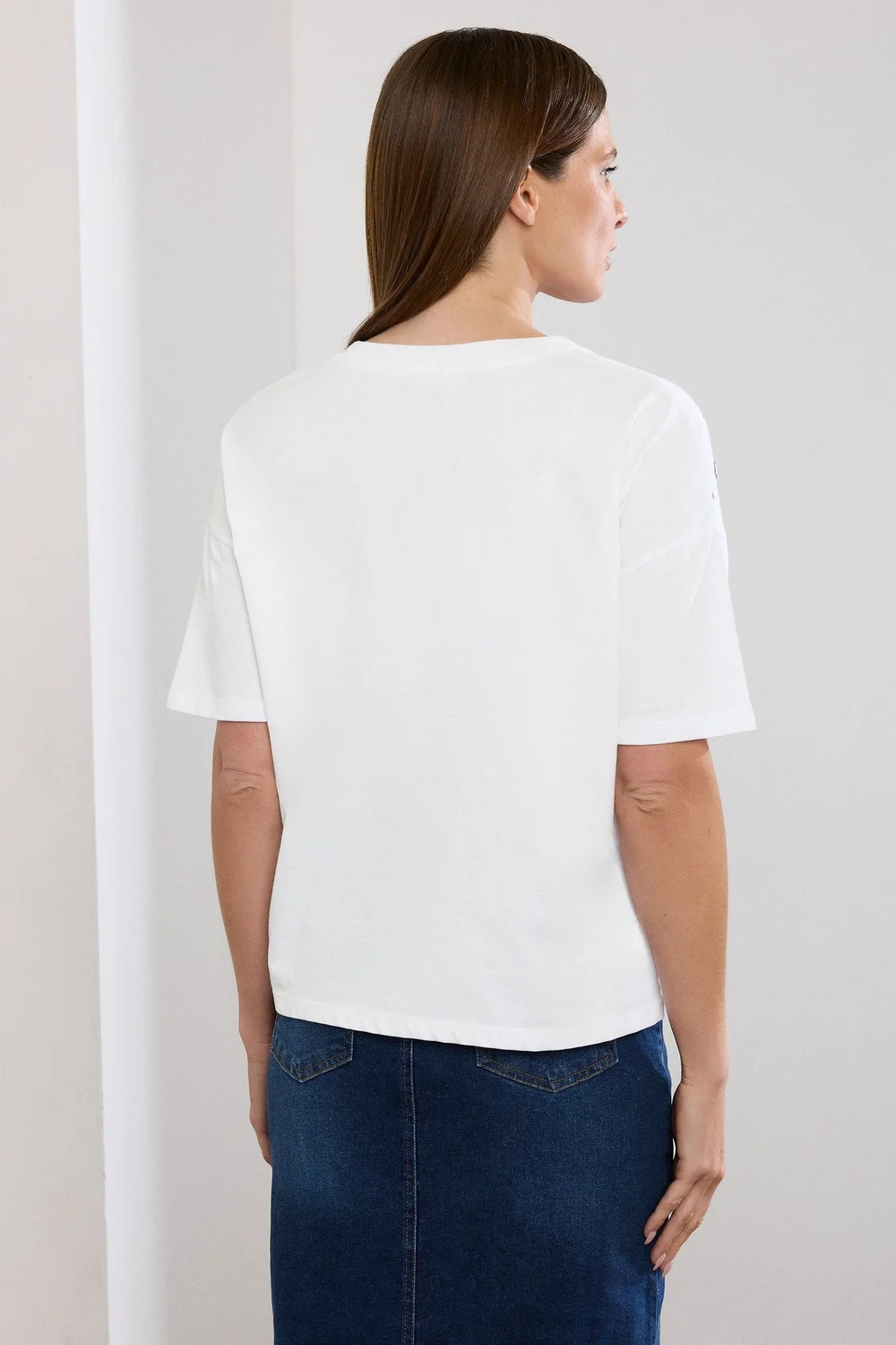 Star By Julien Macdonald White Eyelet Detail Short Sleeve T-Shirt - 20 Image 4