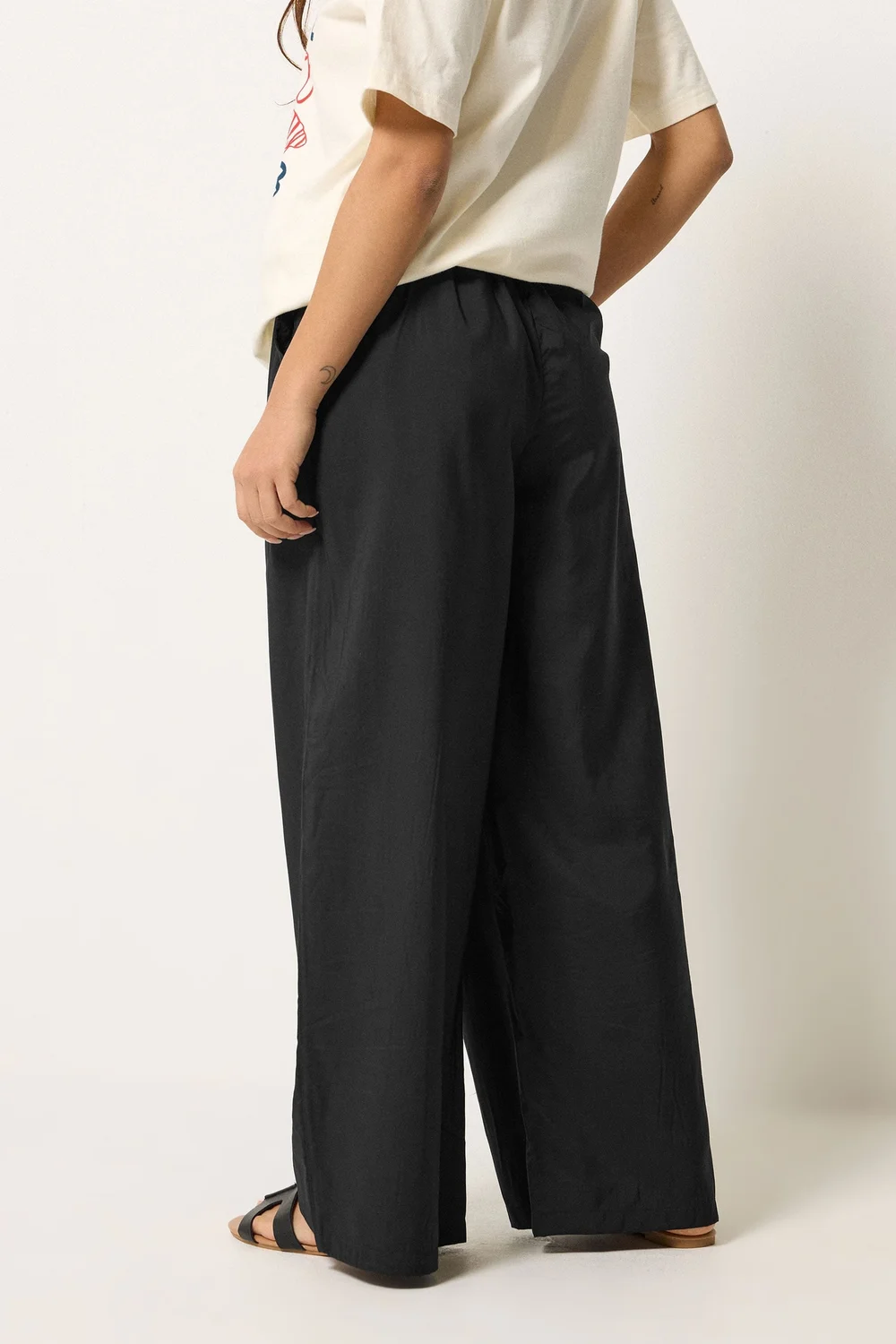 PixieGirl Petite Black Beaded Wide Leg Trousers - 8/L27 Image 3