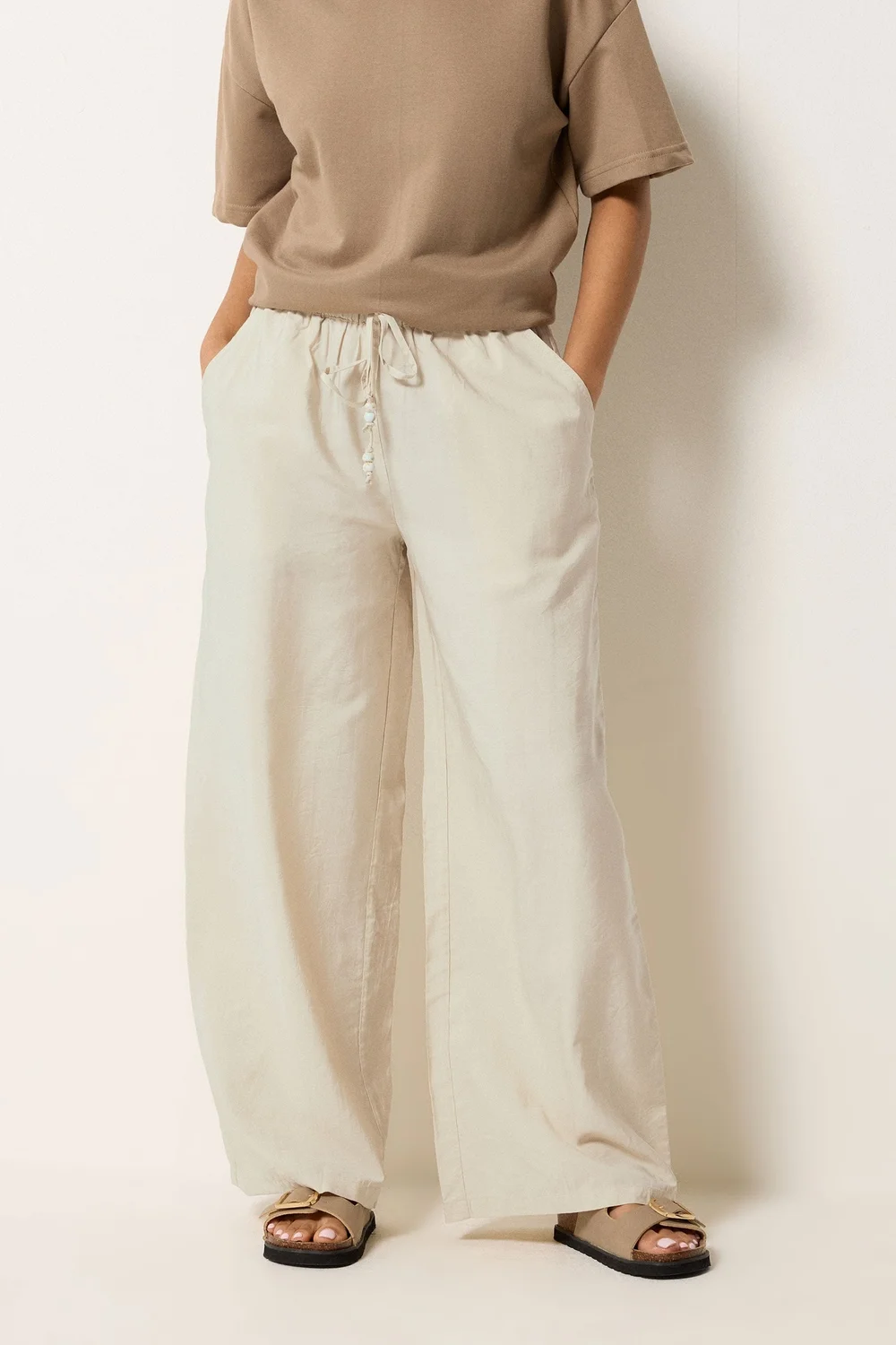 PixieGirl Petite Ivory White Beaded Wide Leg Trousers - 8/L27 Image 2