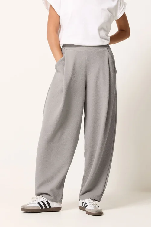 PixieGirl Petite Grey Crinkle Barrel Leg Trousers - 16 Image 2