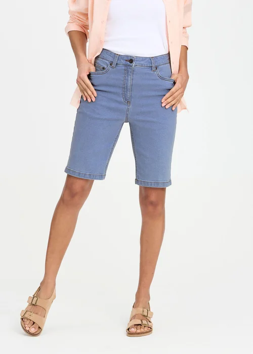 Cotton Traders Mid Stonewash Ladies Denim Shorts - 12 Image 1