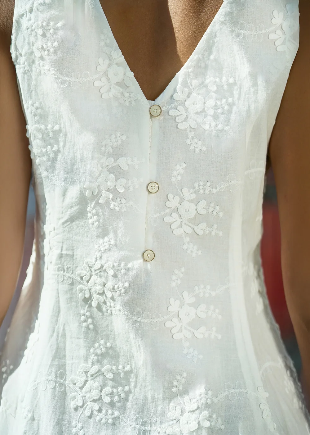 Yumi White Cotton Applique Flower Swing Shift Dress - 16 Image 3