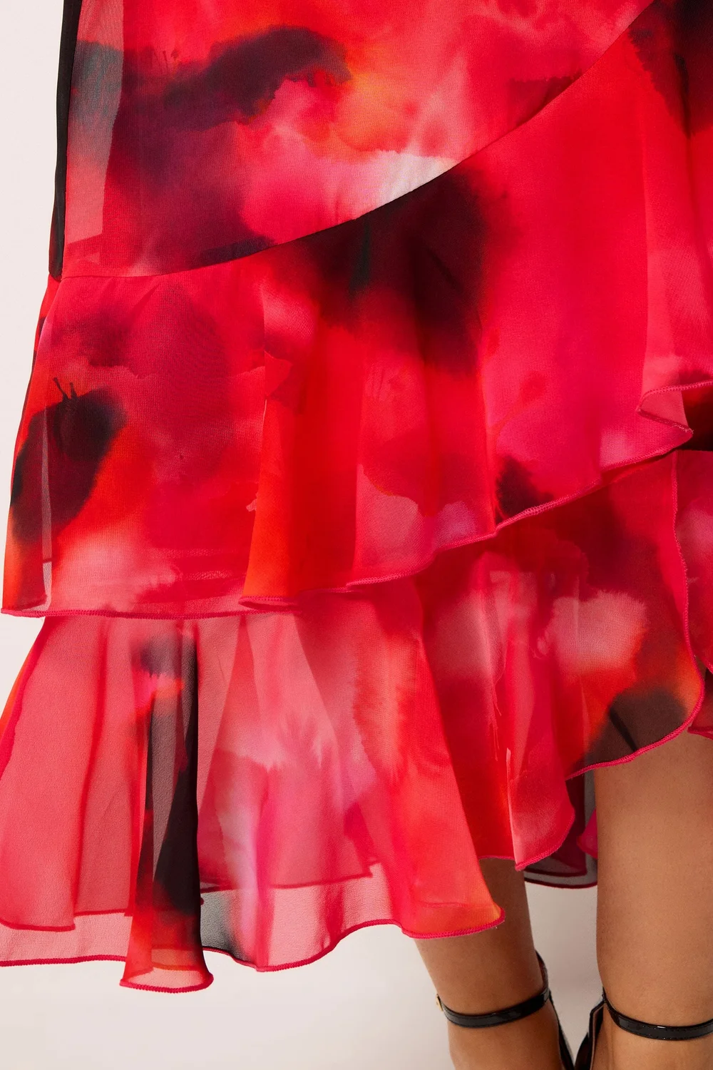 Star By Julien Macdonald Red Blurred Floral Tiered Wrap Dress - 16 Image 4
