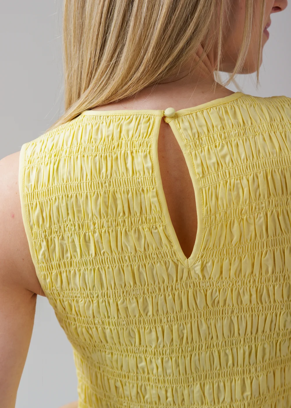 Wednesday’s Girl Yellow Cotton Shirred Puff Skirt High Crew Neck Sleeveless Mini Dress - 8 Image 4