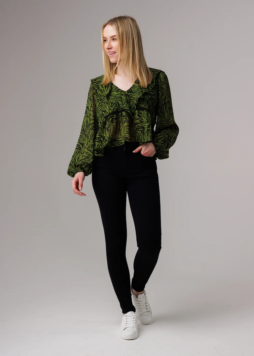 Influence Green Animal Print Ruffle V-Neck Long Balloon Sleeve Blouse - 12 Image 4