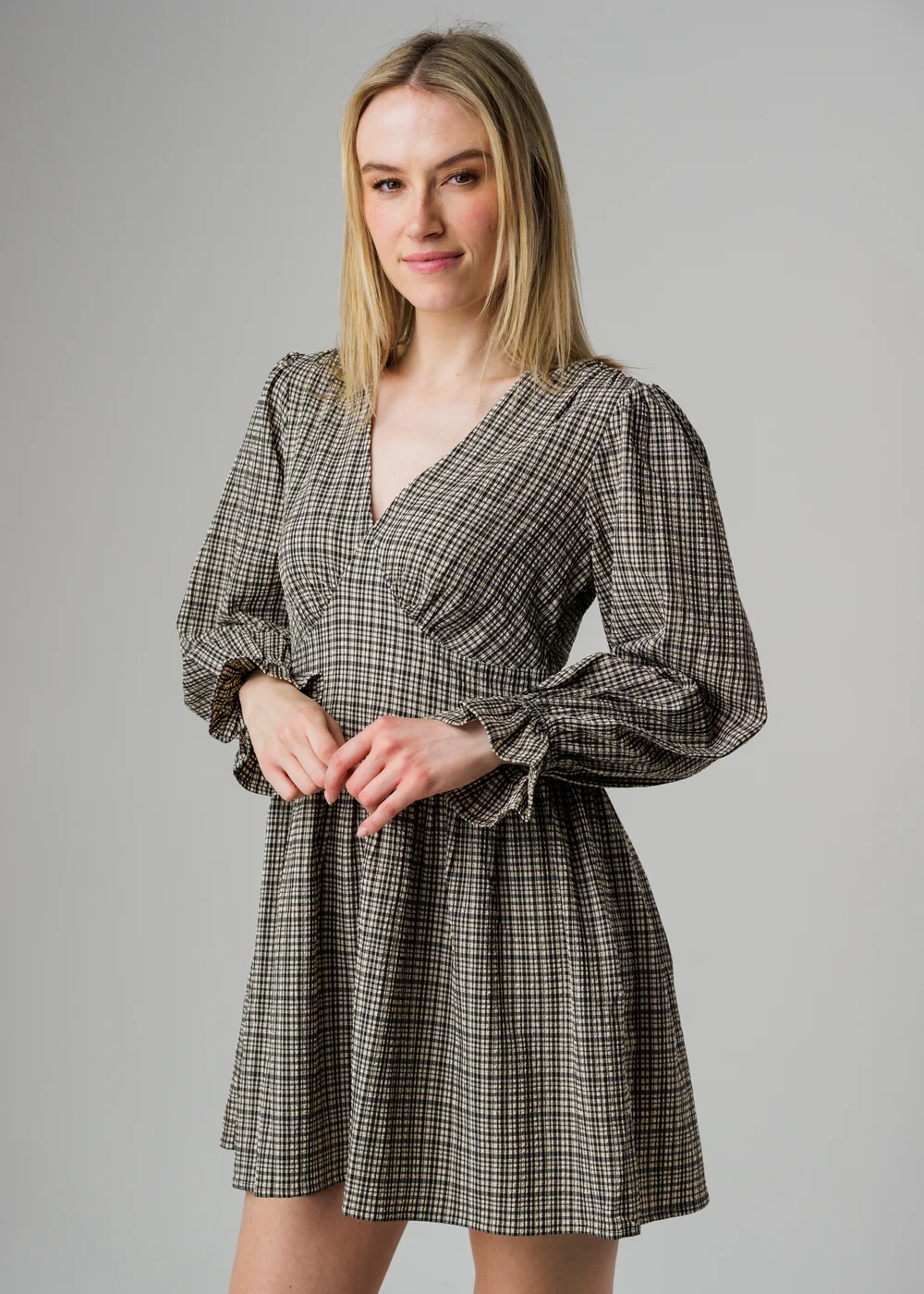 Wednesday’s Girl Black Check Print V Neck Frill Cuff Long Sleeve Mini Dress - XS Image 1