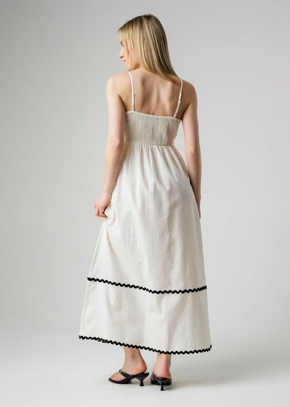 Wednesday’s Girl Cream Sleeveless Zig Zag Tiered Effect Maxi Dress - 8 Image 2