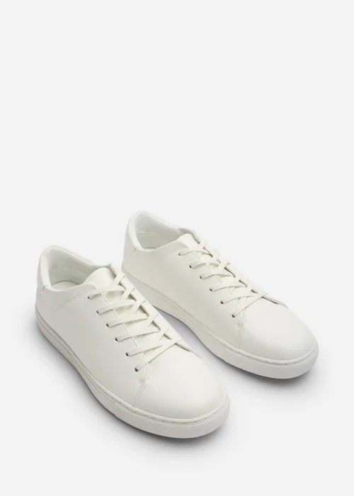 Where's That From Derek White Low Cut Lace Up Trainers - 11 Image 4