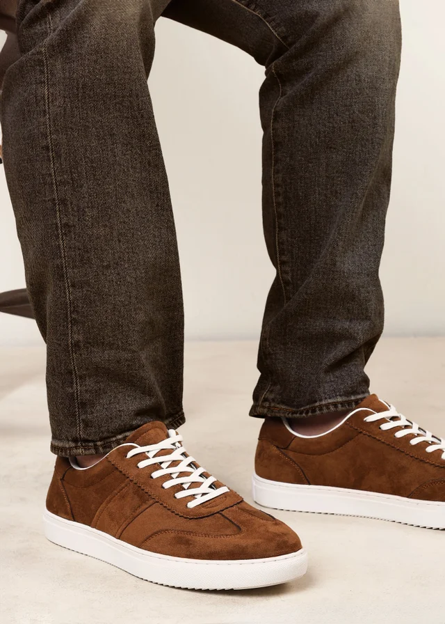 Where's That From Clark Light Brown Low Cut Lace Up Trainers
